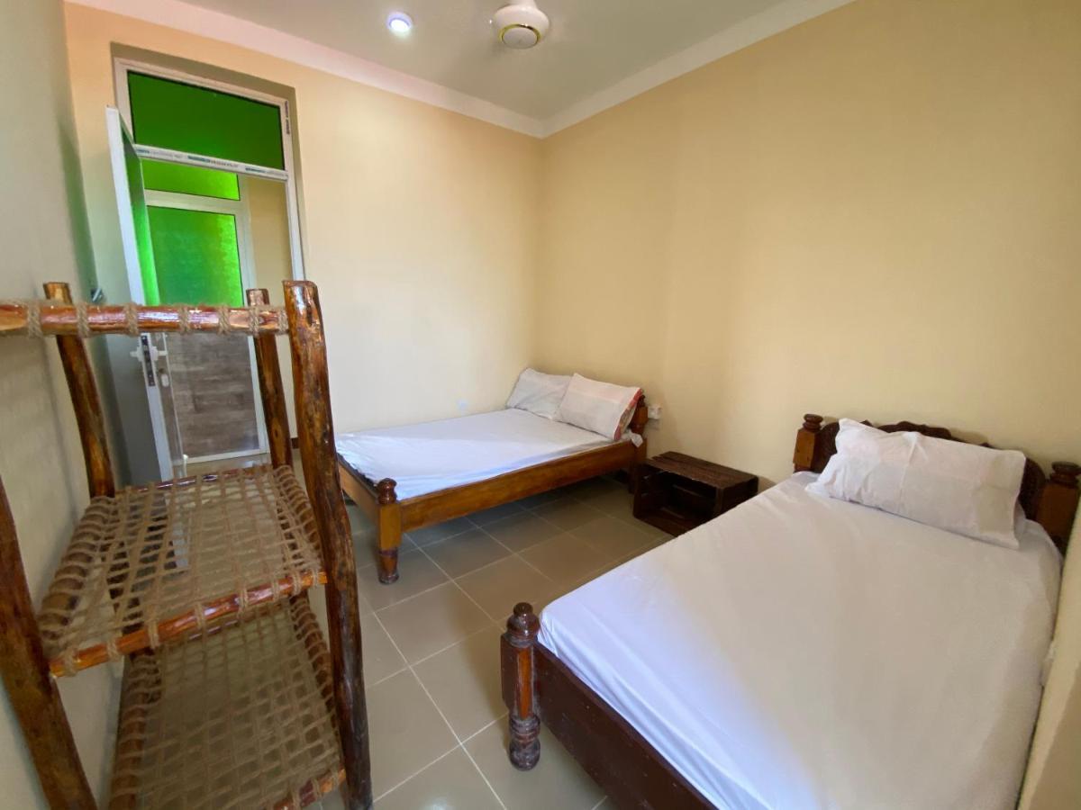 Village View Hostel Chanjani Buitenkant foto